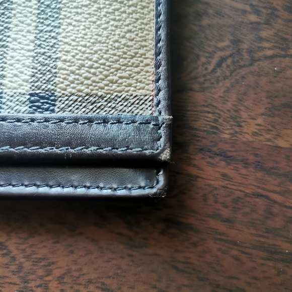 Burberry Wallet Authentic. Monogram Dark Leather. 7 x 4 - Picture 5 of 6